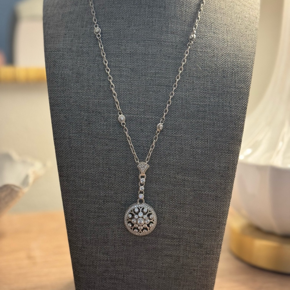 🩶 NWOT JUDITH RIPKA STERLING SILVER STATION NECKLACE WITH CZ VINTAGE PENDANT! - Picture 6 of 16